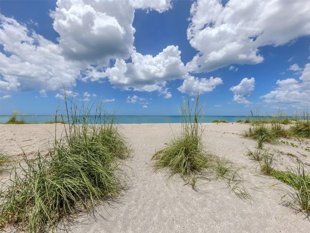 24 GULF MANOR DRIVE, Venice, FL 34285