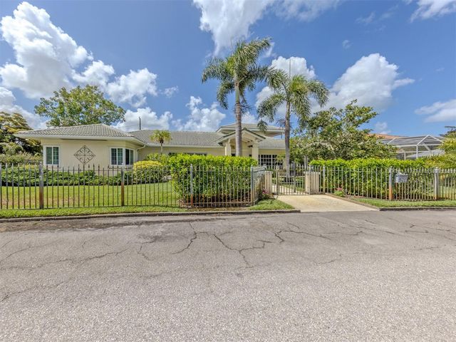 24 GULF MANOR DRIVE, Venice, FL 34285