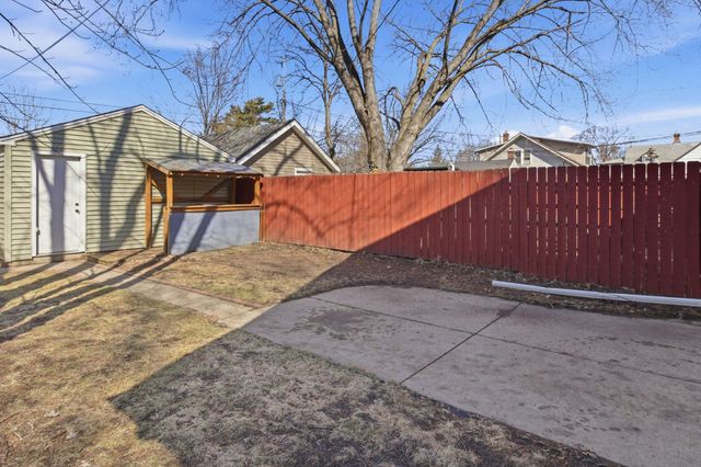 4340 14th Avenue S, Minneapolis, MN 55407