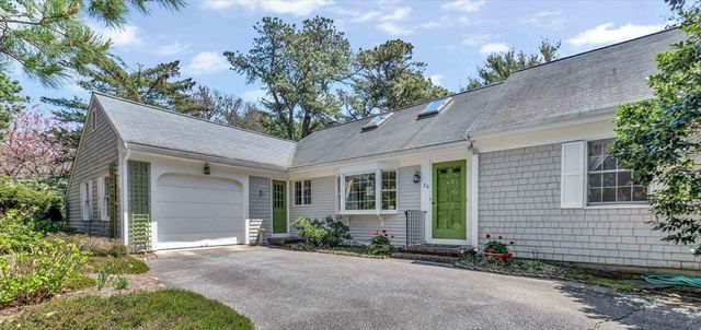 20 Bantry Ln, Brewster, MA 02631