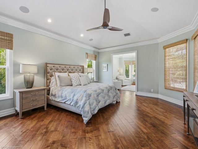 7051 Hunters RD, Naples, FL 34109