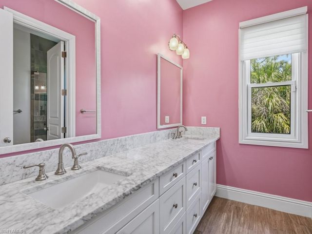7051 Hunters RD, Naples, FL 34109