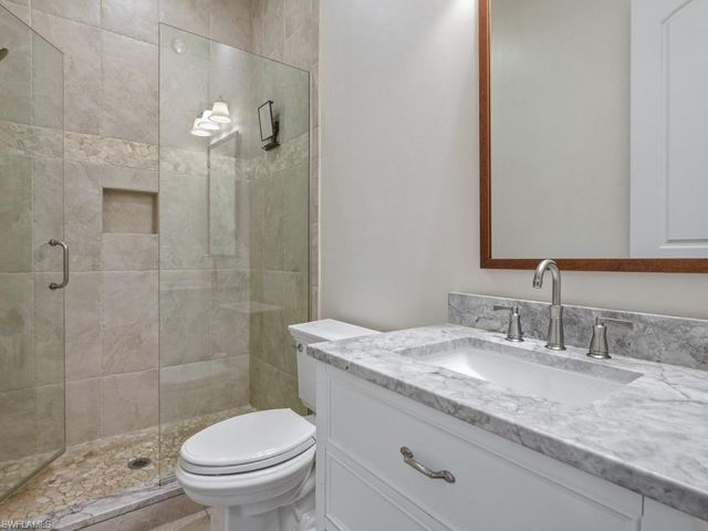 7051 Hunters RD, Naples, FL 34109