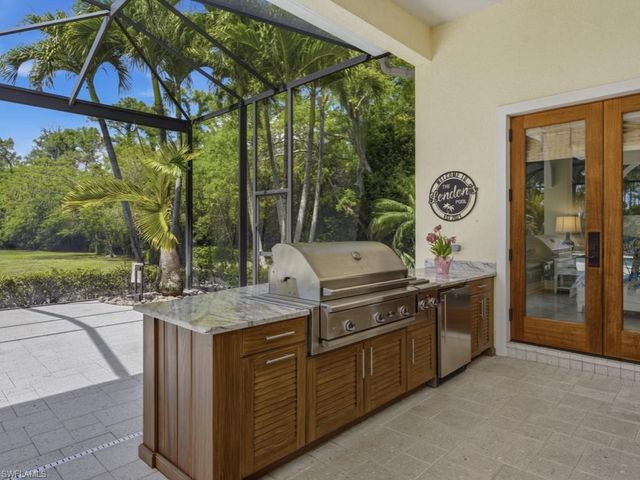 7051 Hunters RD, Naples, FL 34109