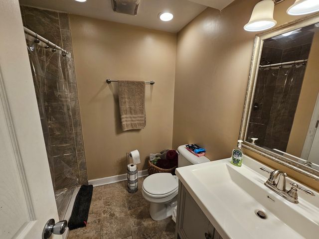 15362 7th Avenue, Phoenix, IL 60426