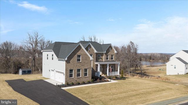 40452 WINDYHILL FARMS DR, Aldie, VA 20105