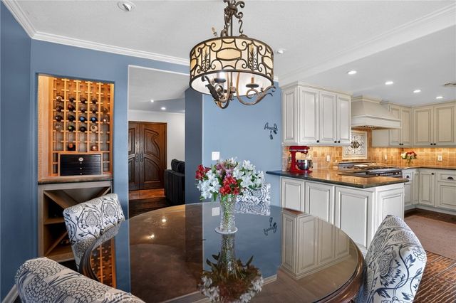 5052 Howard Avenue, Los Alamitos, CA 90720