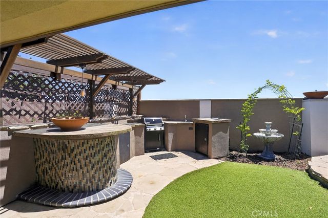 5052 Howard Avenue, Los Alamitos, CA 90720