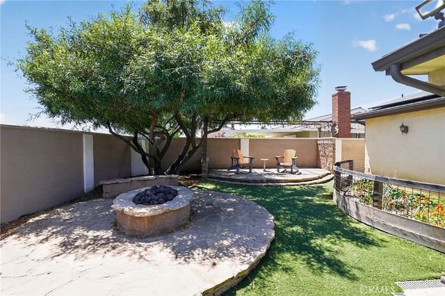 5052 Howard Avenue, Los Alamitos, CA 90720