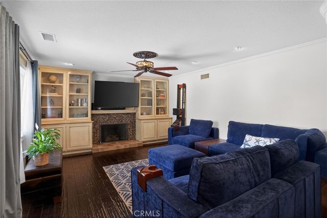 5052 Howard Avenue, Los Alamitos, CA 90720