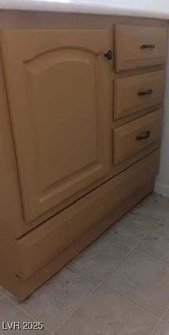 2021 San Simeon Street, Las Vegas, NV 89108