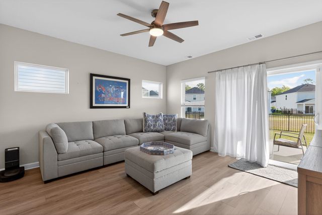 2700 Grand Meadow Dr., Longs, SC 29568