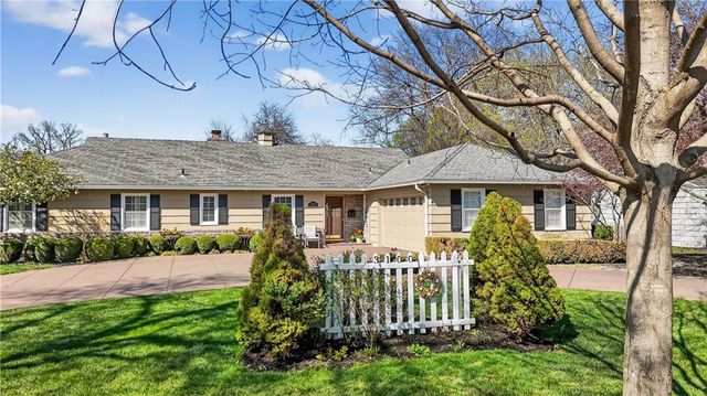 3100 W 71st Street, Prairie Village, KS 66208