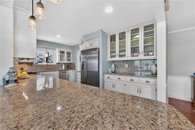 3100 W 71st Street, Prairie Village, KS 66208
