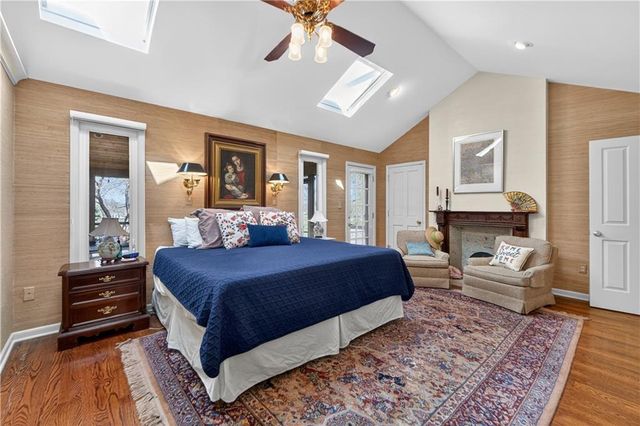 3100 W 71st Street, Prairie Village, KS 66208