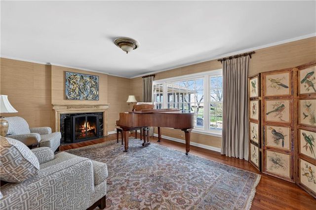 3100 W 71st Street, Prairie Village, KS 66208