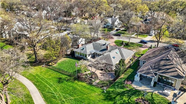 3100 W 71st Street, Prairie Village, KS 66208