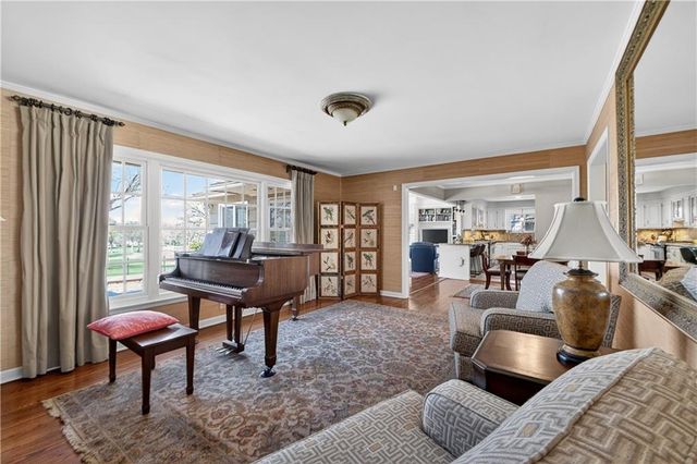 3100 W 71st Street, Prairie Village, KS 66208