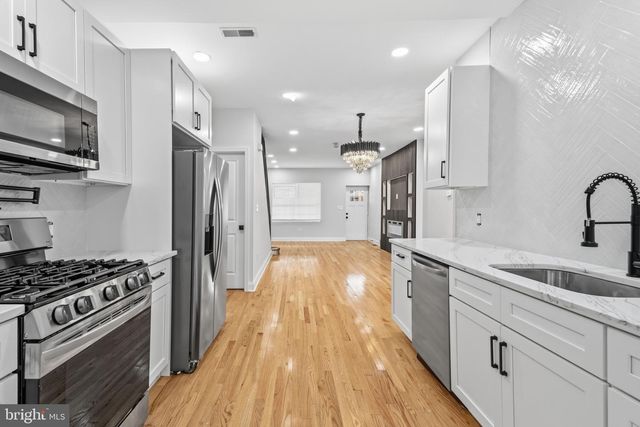 1425 N EDGEWOOD ST, Philadelphia, PA 19151