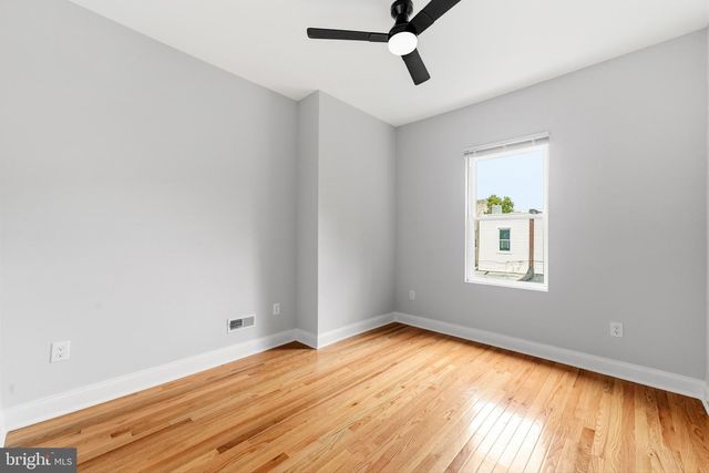 1425 N EDGEWOOD ST, Philadelphia, PA 19151