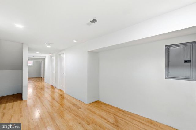 1425 N EDGEWOOD ST, Philadelphia, PA 19151