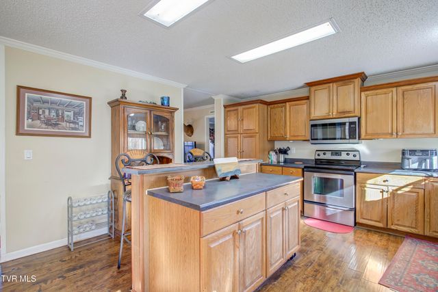 2294 Island Road, Blountville, TN 37617