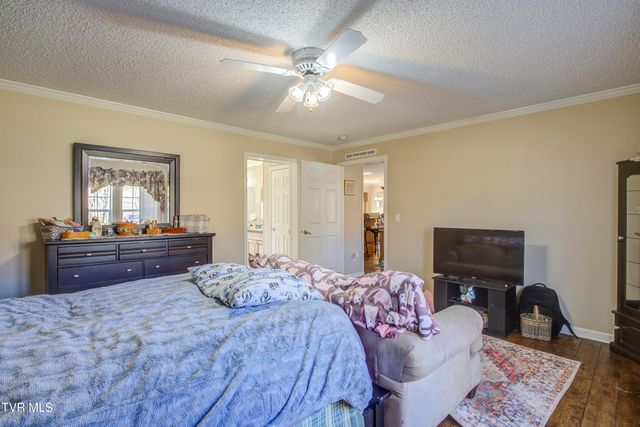 2294 Island Road, Blountville, TN 37617