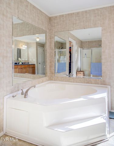 2294 Island Road, Blountville, TN 37617