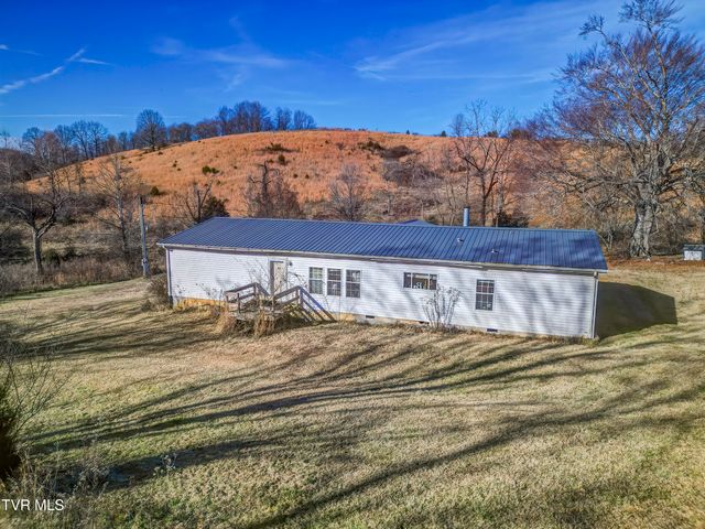 2294 Island Road, Blountville, TN 37617