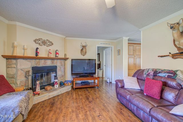 2294 Island Road, Blountville, TN 37617