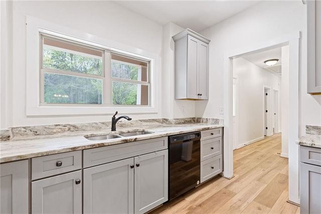 180 Holders Siding Road, Jefferson, GA 30549