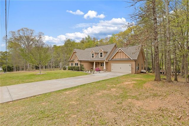 180 Holders Siding Road, Jefferson, GA 30549