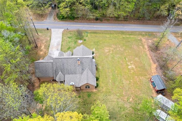 180 Holders Siding Road, Jefferson, GA 30549