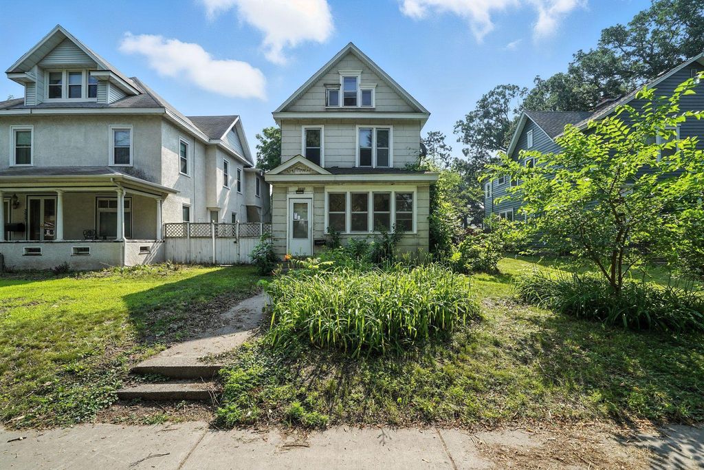 2623 Polk Street NE, Minneapolis, MN 55418