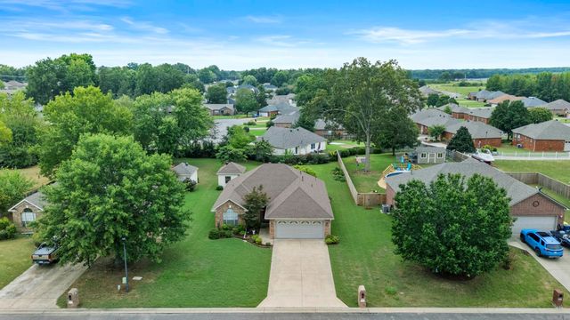 501 Dakota Drive, Cabot, AR 72023