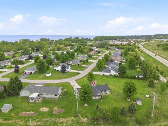 N7542 MEADOWVIEW DRIVE, Fond Du Lac, WI 54935