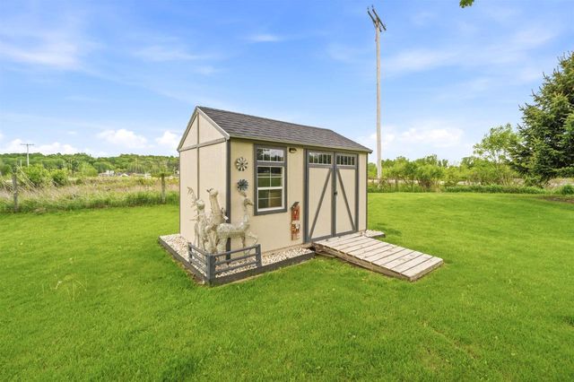 N7542 MEADOWVIEW DRIVE, Fond Du Lac, WI 54935