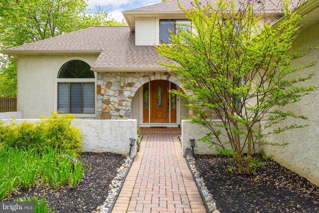 45 COUNTRY WALK, Cherry Hill, NJ 08003