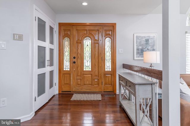 45 COUNTRY WALK, Cherry Hill, NJ 08003