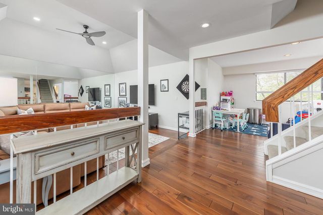 45 COUNTRY WALK, Cherry Hill, NJ 08003