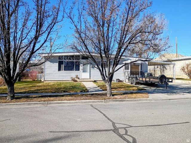 883 N 1000 E, Price, UT 84501