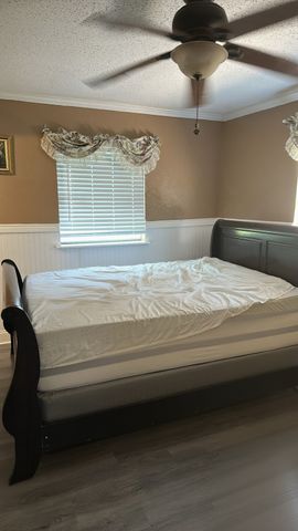 602 W Karnes, Robinson, TX 76706