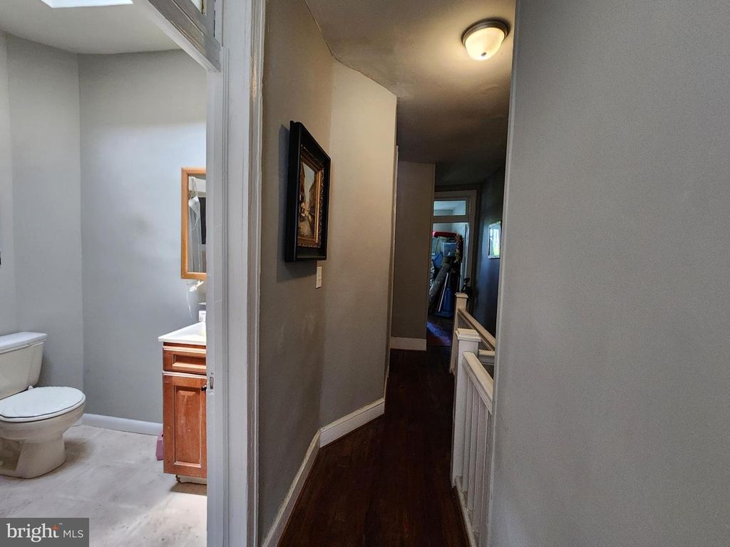 Image 19 of property listing at 4236 PARK HEIGHTS AVE, Baltimore, MD 21215