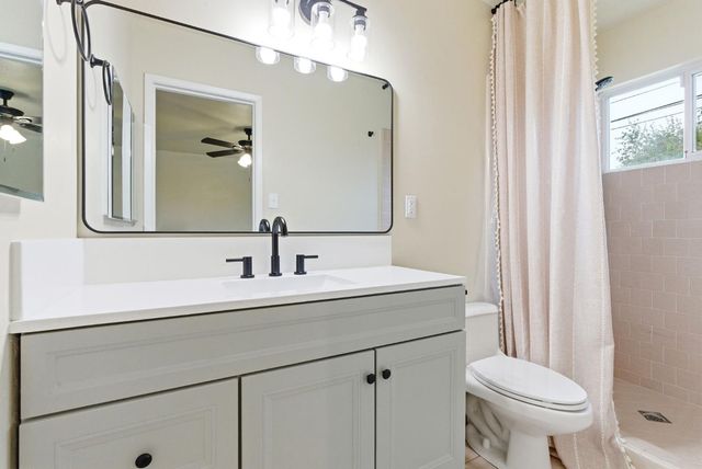 244 E Earl Way, Hanford, CA 93230