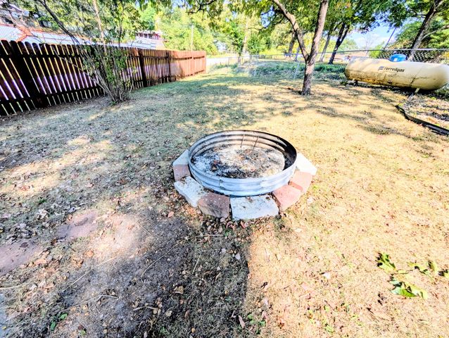 2131 State Highway Y, Forsyth, MO 65653