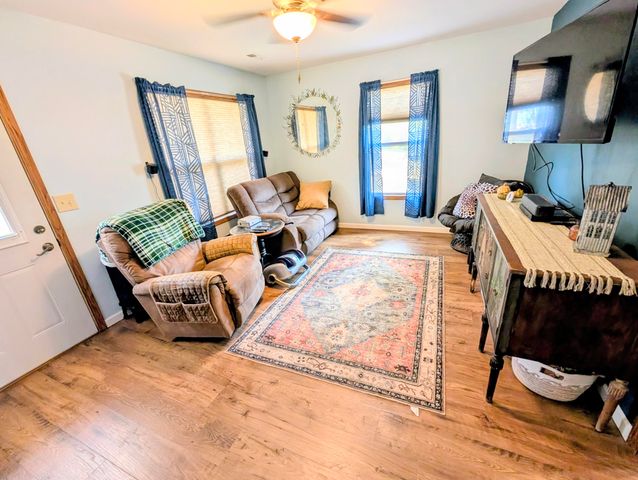 2131 State Highway Y, Forsyth, MO 65653