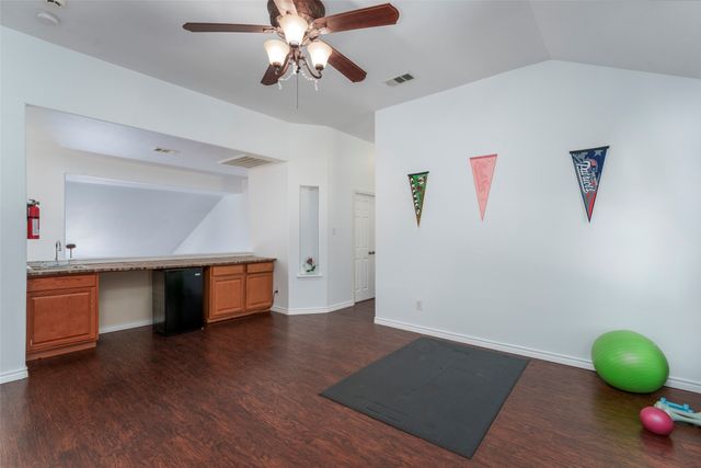 4924 Marsh Harrier Avenue, Grand Prairie, TX 75052
