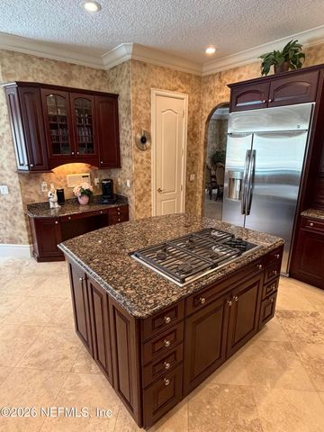 1326 CHARTER Court E, Jacksonville, FL 32225