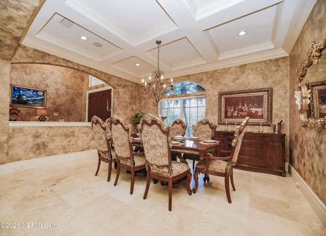 1326 CHARTER Court E, Jacksonville, FL 32225