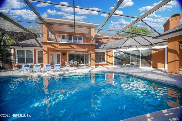 1326 CHARTER Court E, Jacksonville, FL 32225